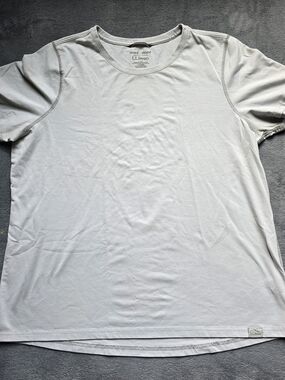L.L. Bean Women’s Short-Sleeve Crew Tee — Light Gray